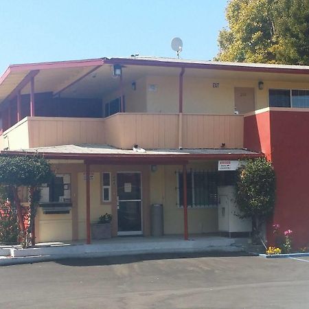 Travel Inn Oakland Eksteriør bilde